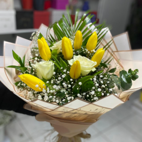  Burdur Çiçekçiler SARI LALE  ve BEYAZ GÜL